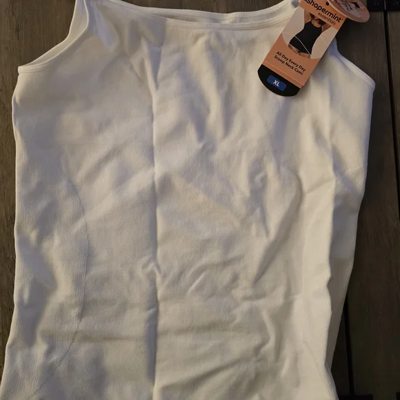 NWT Shapermint Essentials All Day Scoop Neck CAMI size XL. White - Picture 3 of 4
